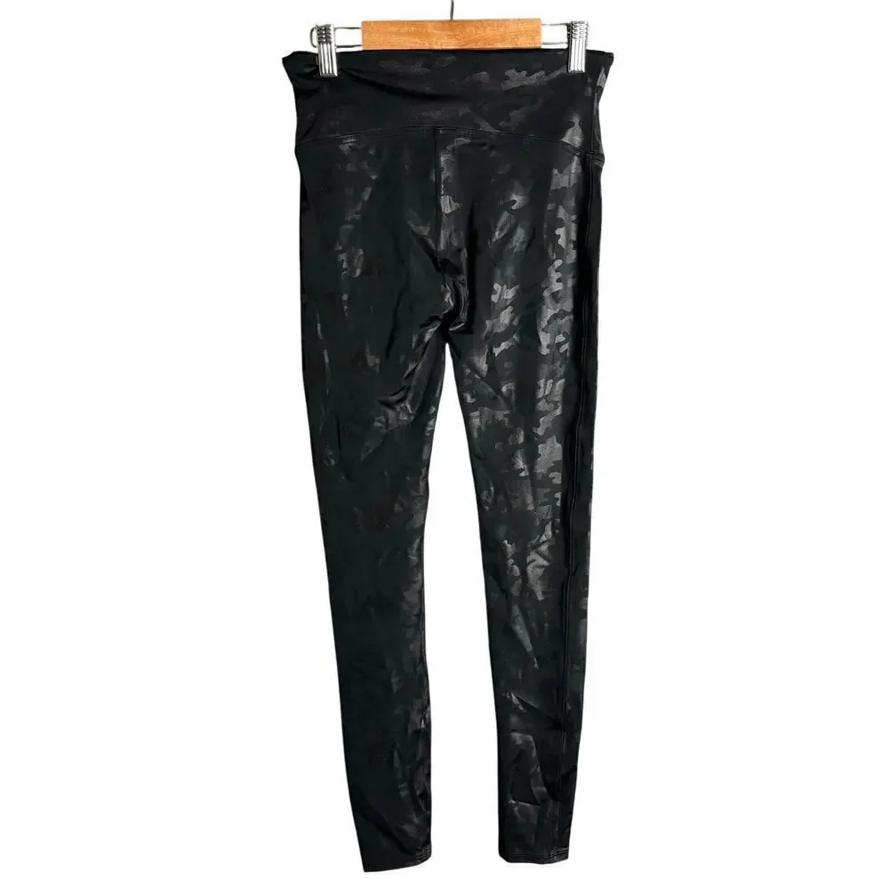 Spanx Faux Leather Leggings Matte Black Camo Size M